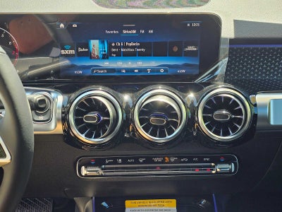 2026 Mercedes-Benz GLB 250 SUV