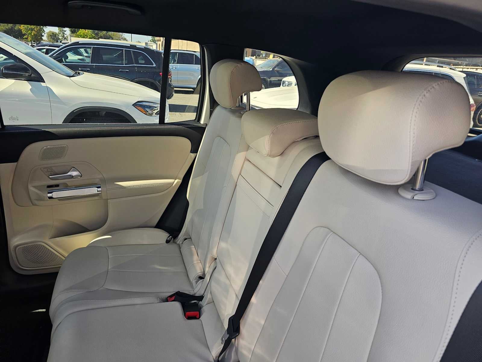2026 Mercedes-Benz GLB 250 SUV