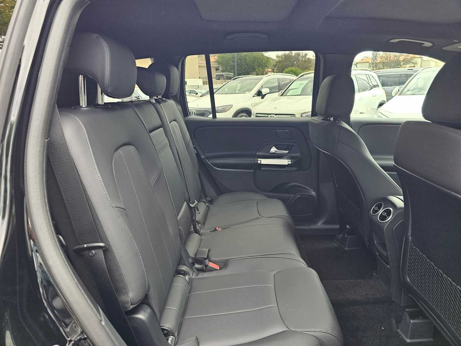 2026 Mercedes-Benz GLB 250 SUV