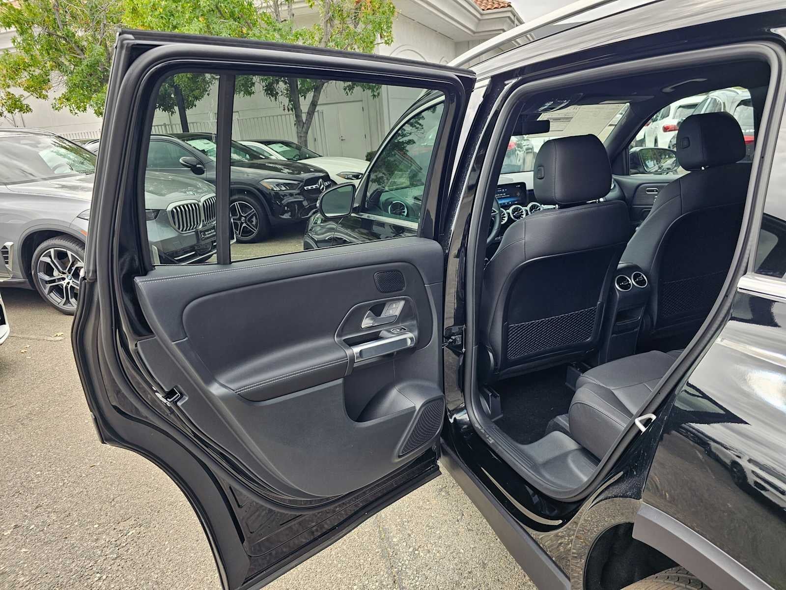 2026 Mercedes-Benz GLB 250 SUV