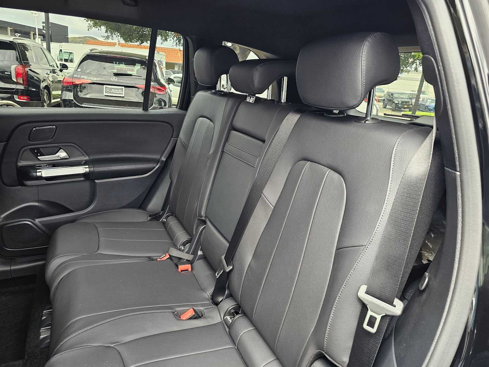 2026 Mercedes-Benz GLB 250 SUV