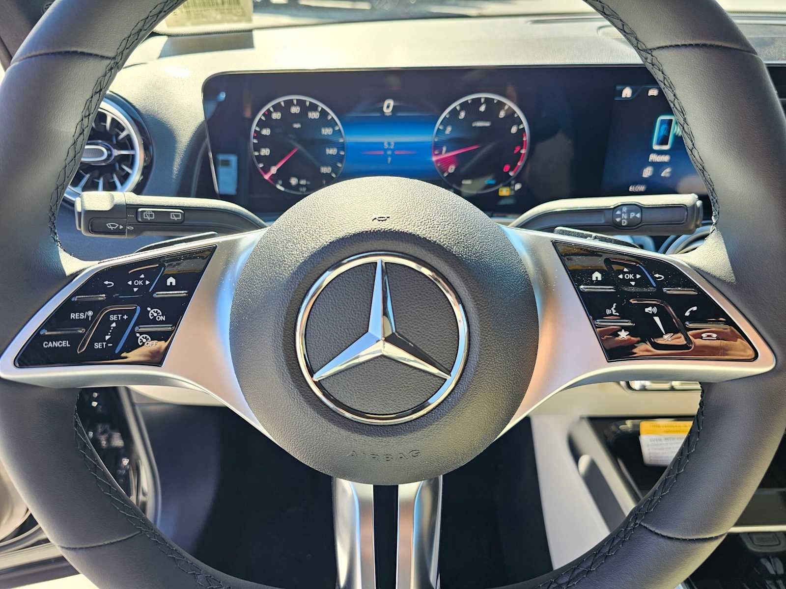 2026 Mercedes-Benz GLB 250 SUV