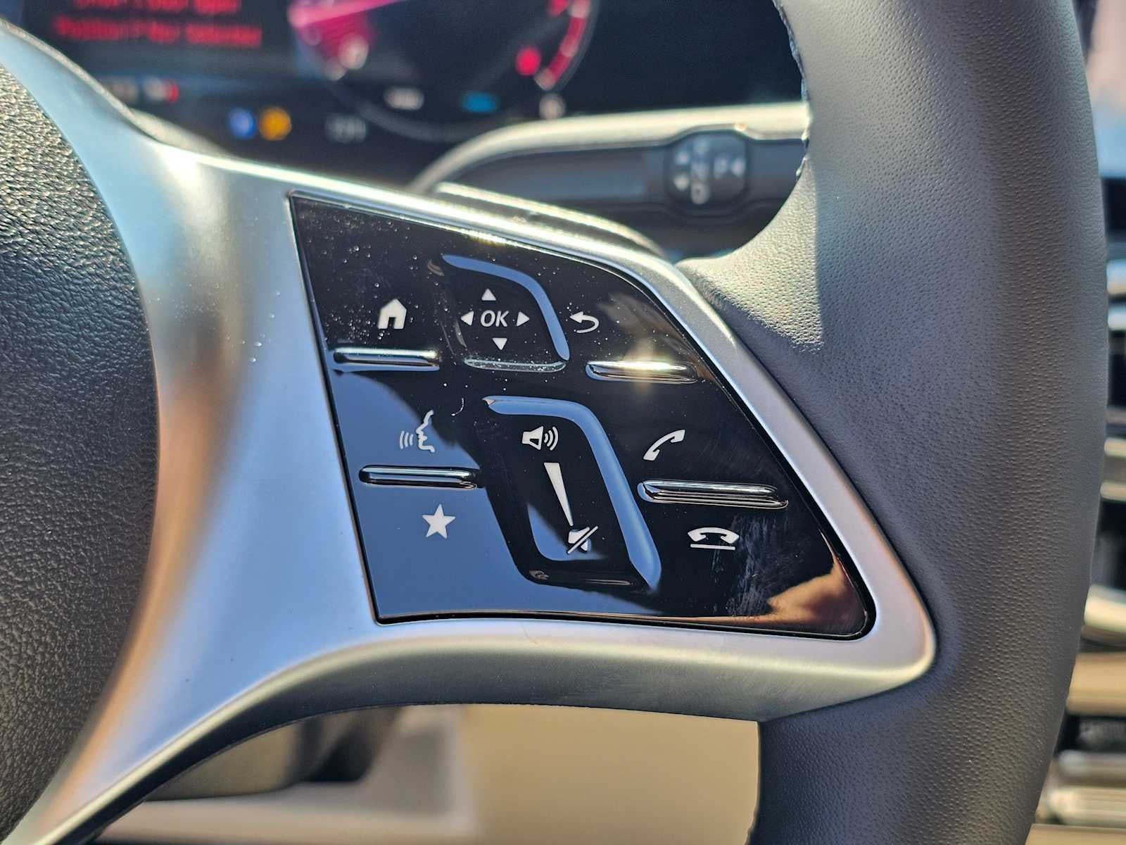 2026 Mercedes-Benz GLB 250 SUV