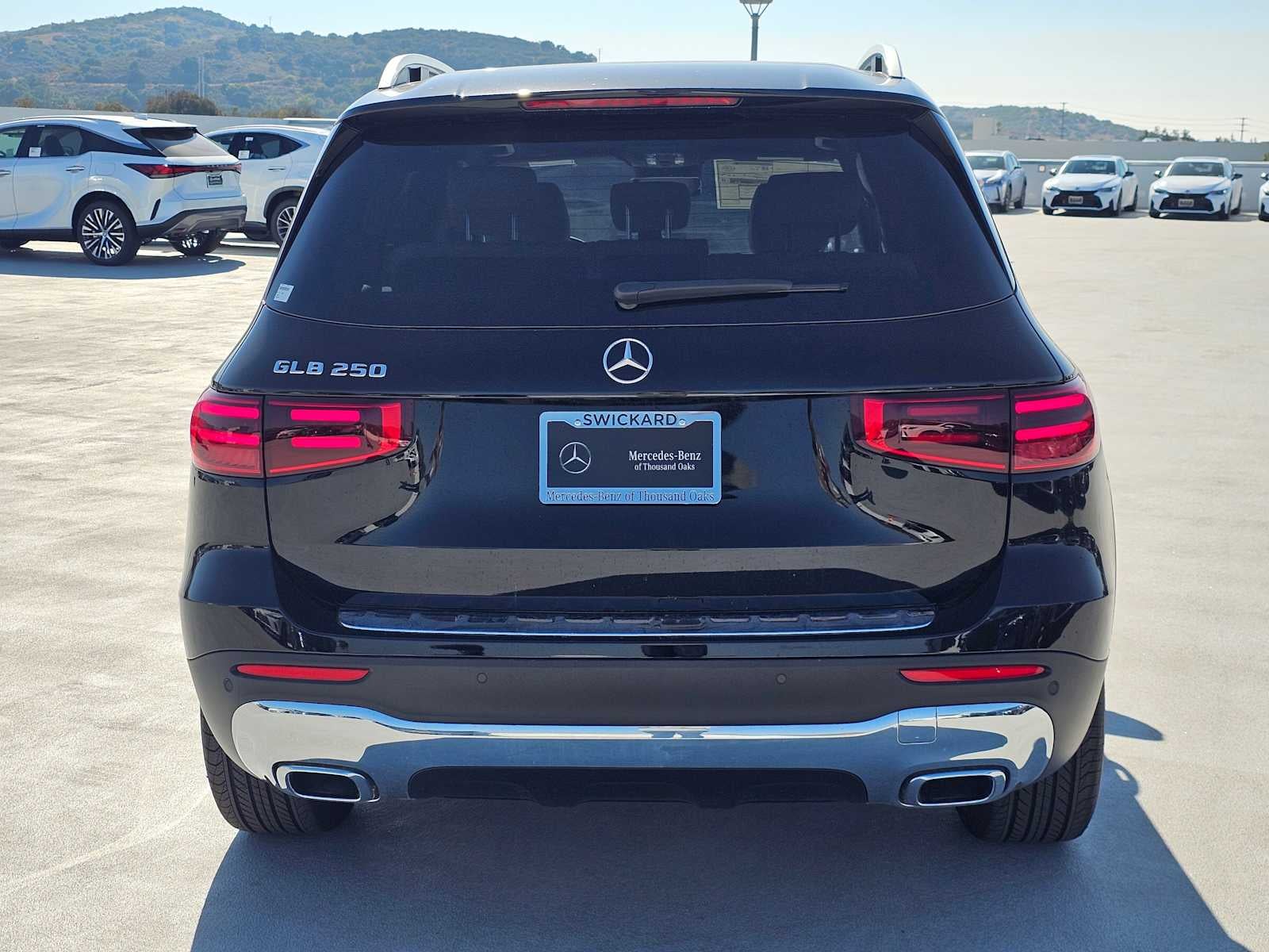 2026 Mercedes-Benz GLB 250 SUV