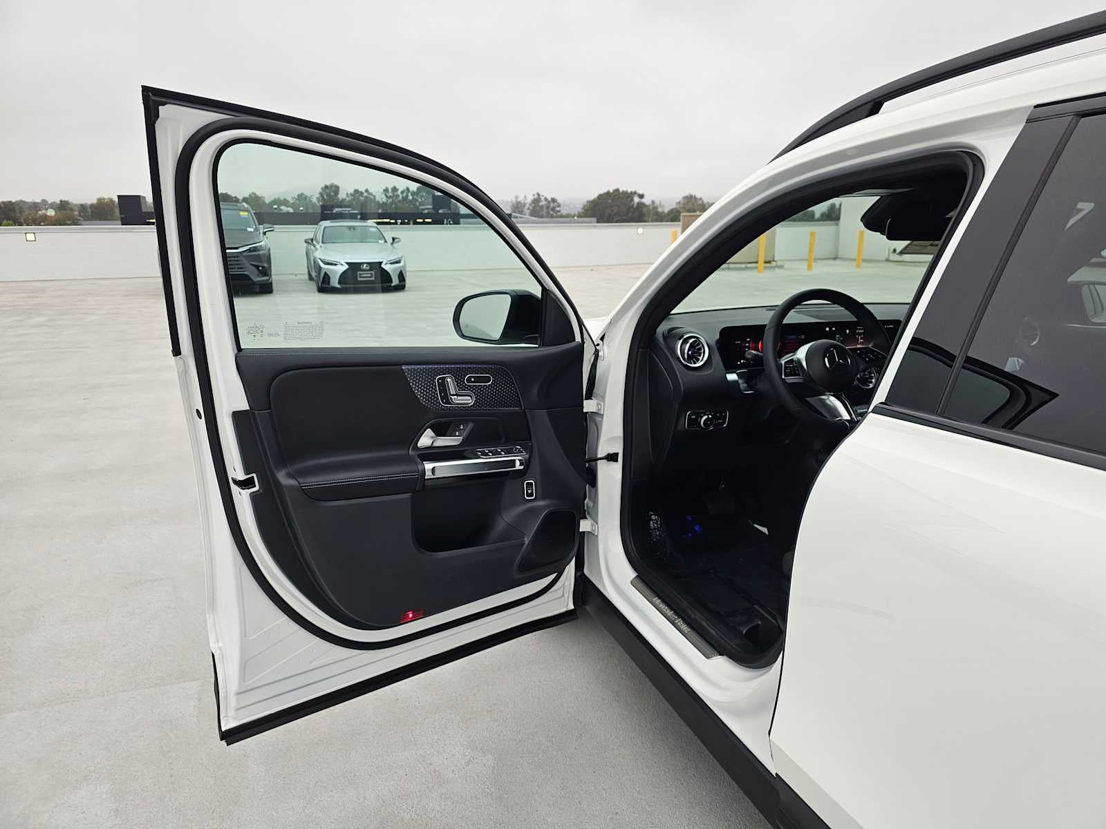 2026 Mercedes-Benz GLB 250 SUV