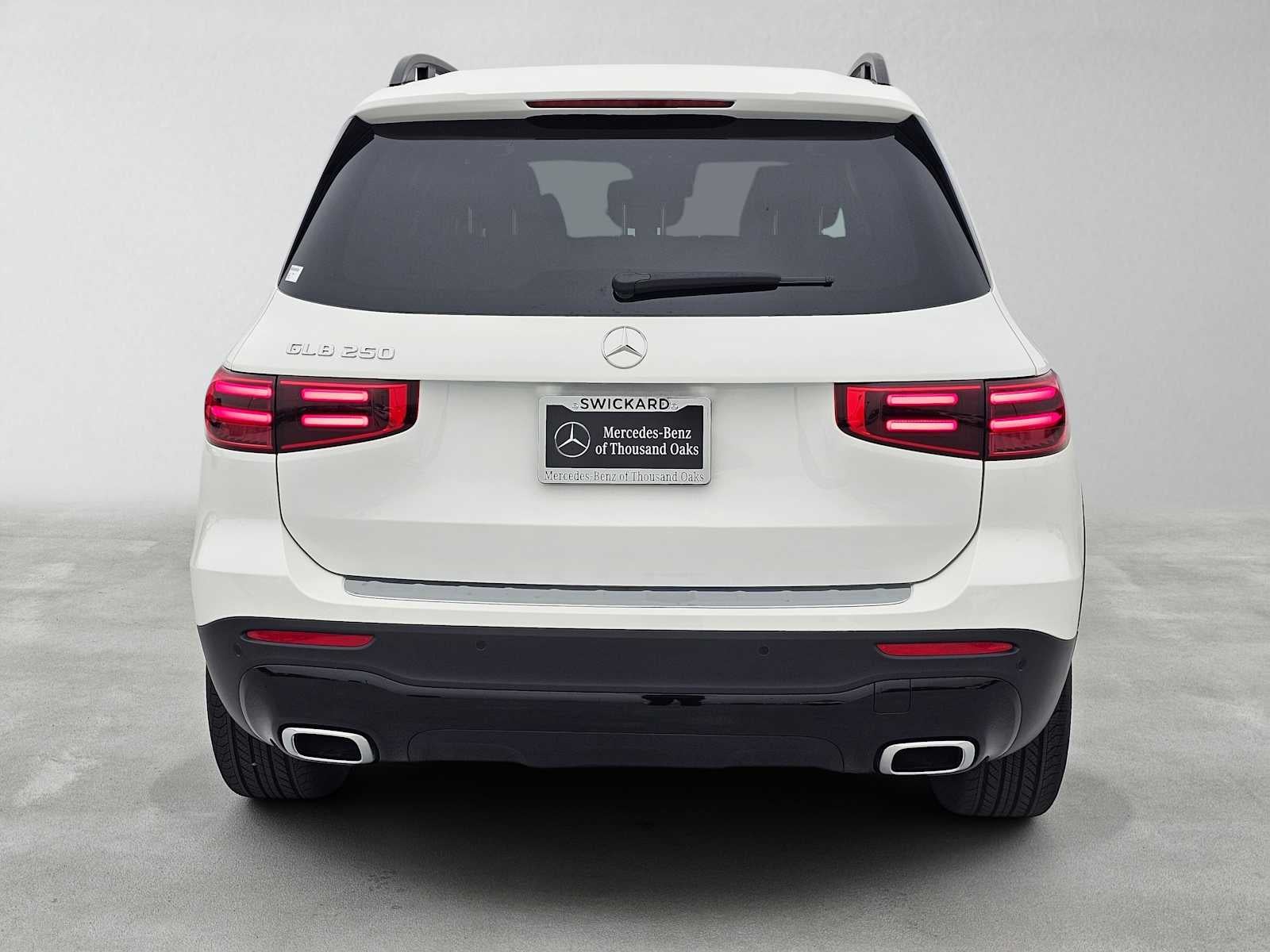2026 Mercedes-Benz GLB 250 SUV