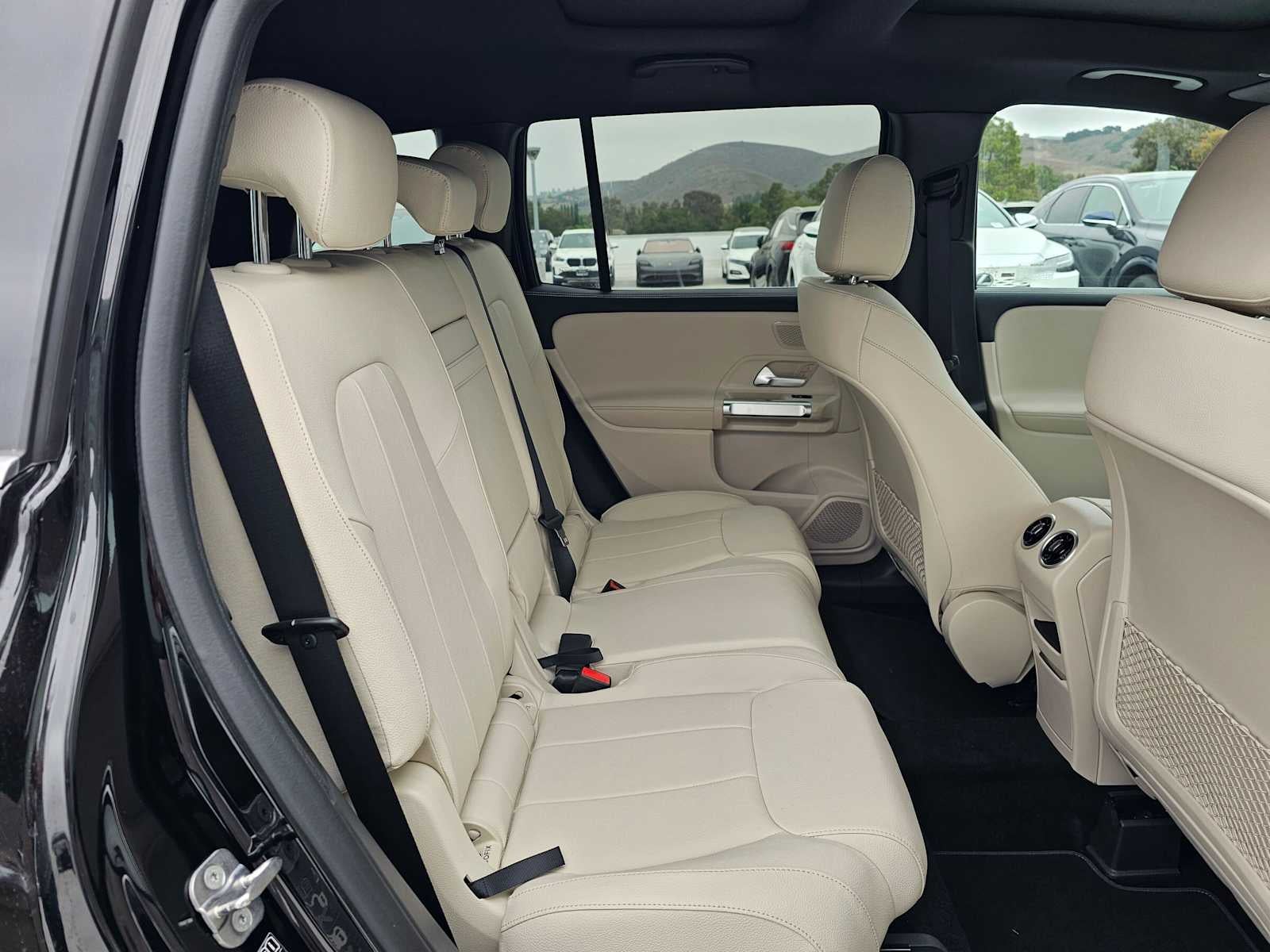 2026 Mercedes-Benz GLB 250 SUV