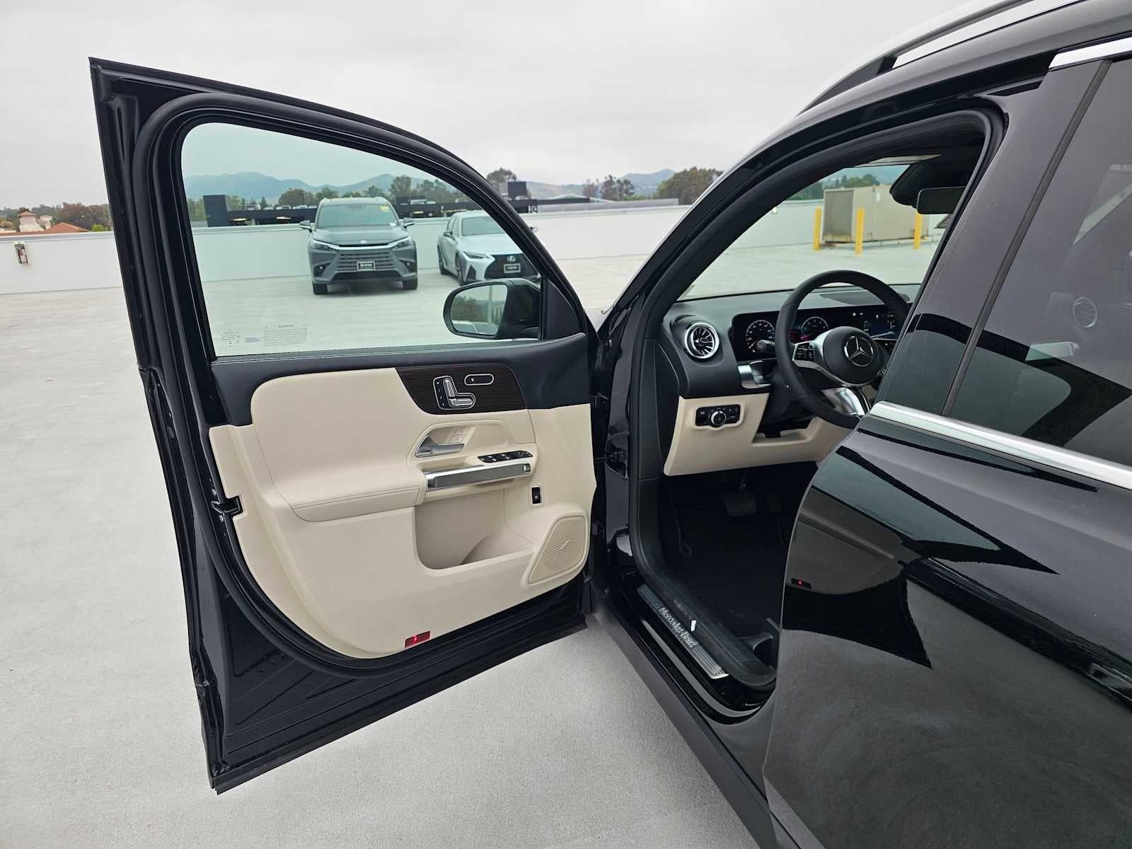 2026 Mercedes-Benz GLB 250 SUV