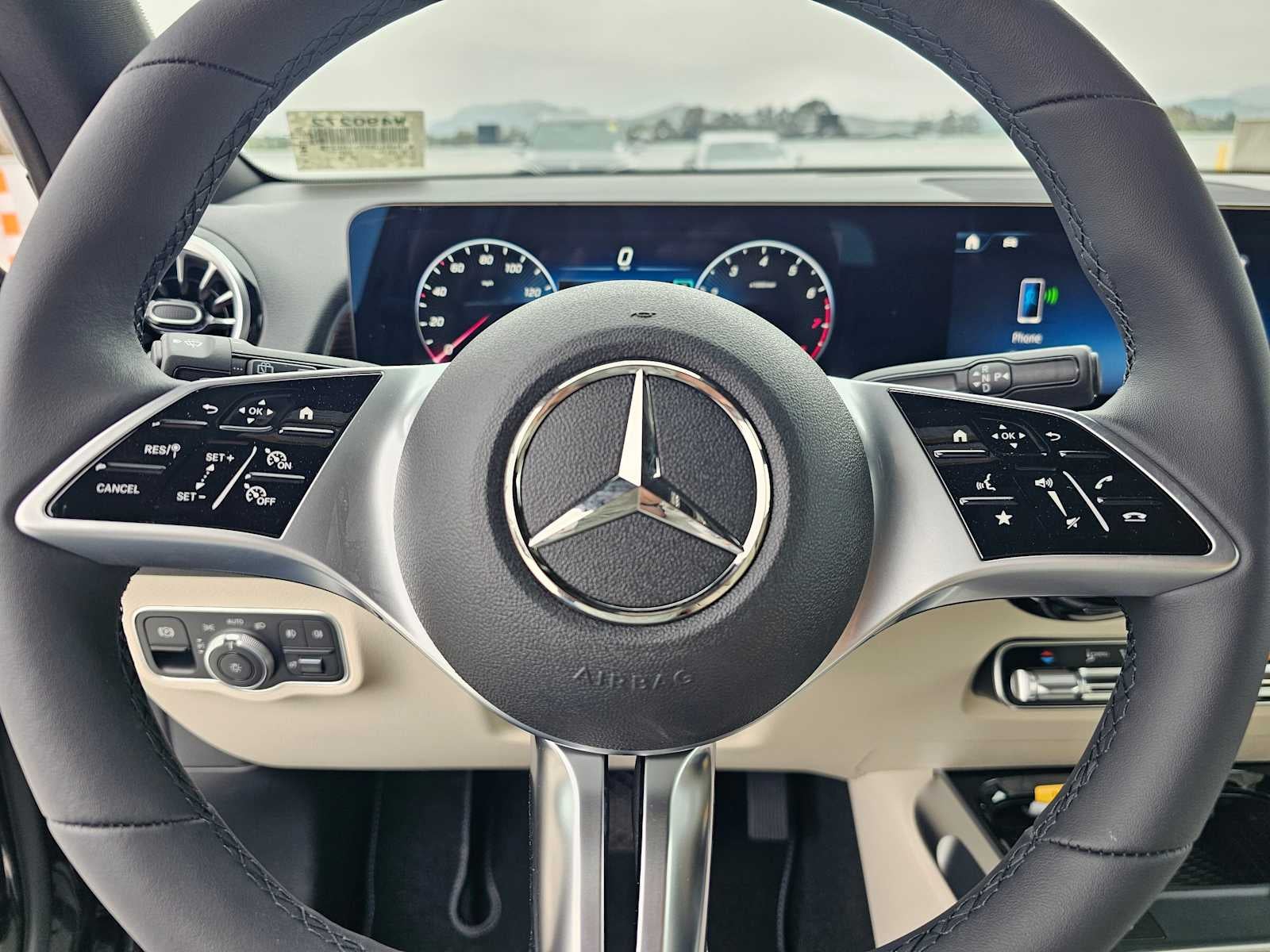 2026 Mercedes-Benz GLB 250 SUV