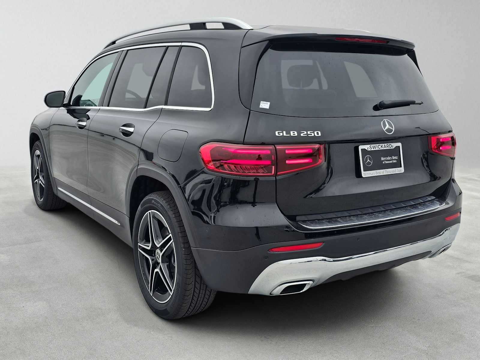 2026 Mercedes-Benz GLB 250 SUV