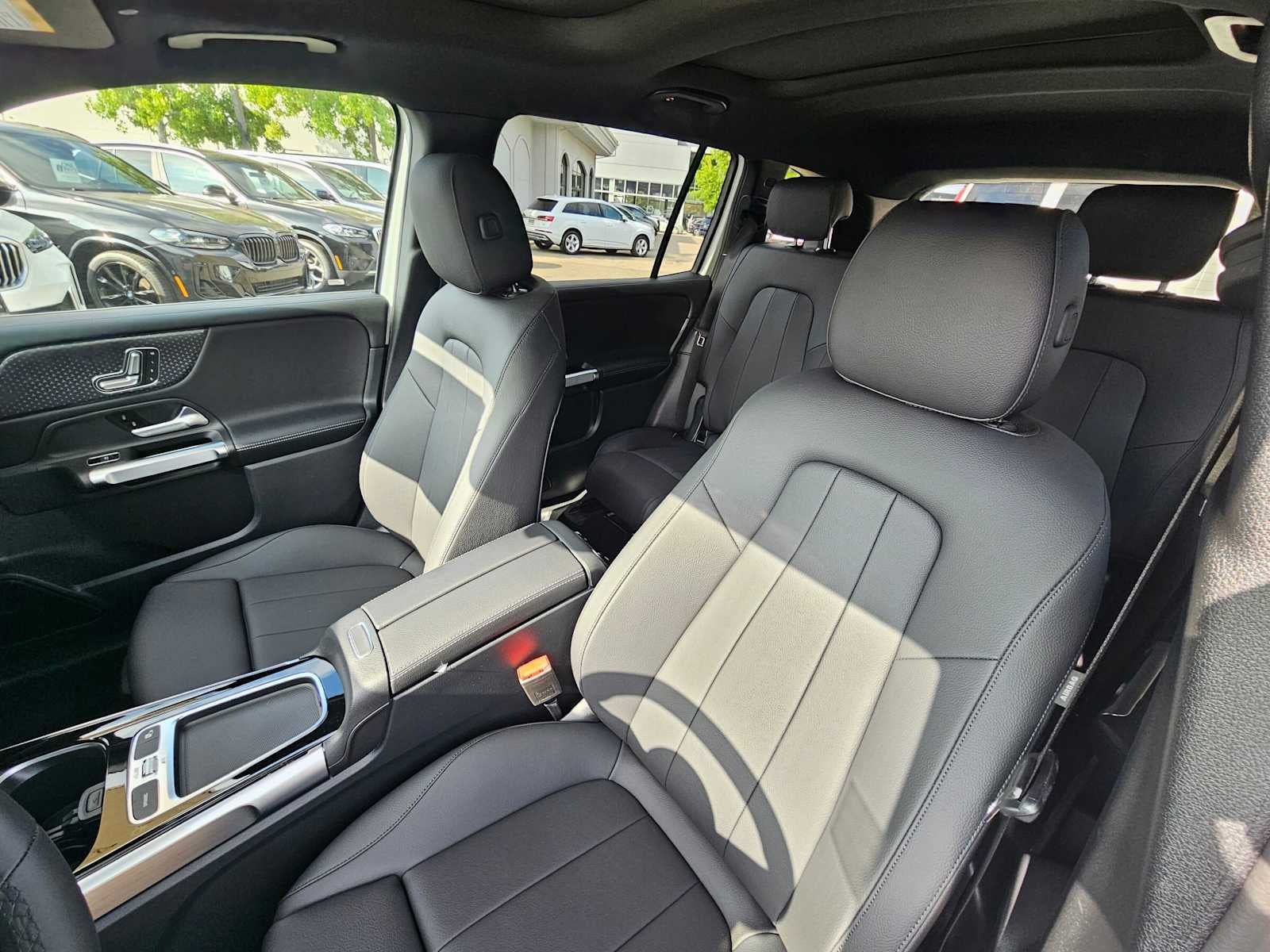 2026 Mercedes-Benz GLB 250 SUV