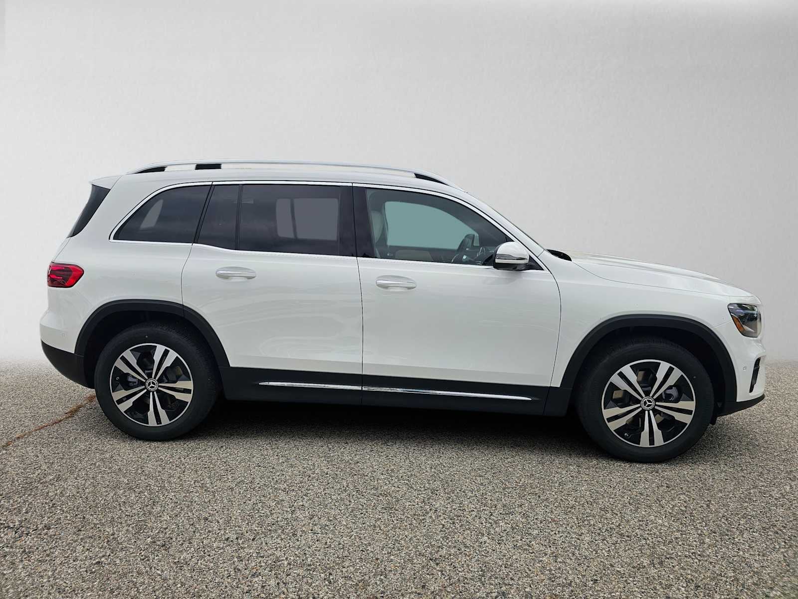 2026 Mercedes-Benz GLB 250 SUV