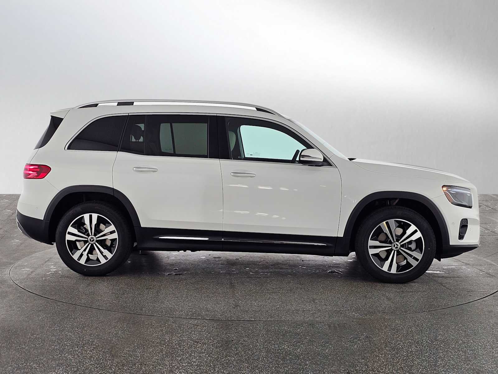 2026 Mercedes-Benz GLB 250 SUV