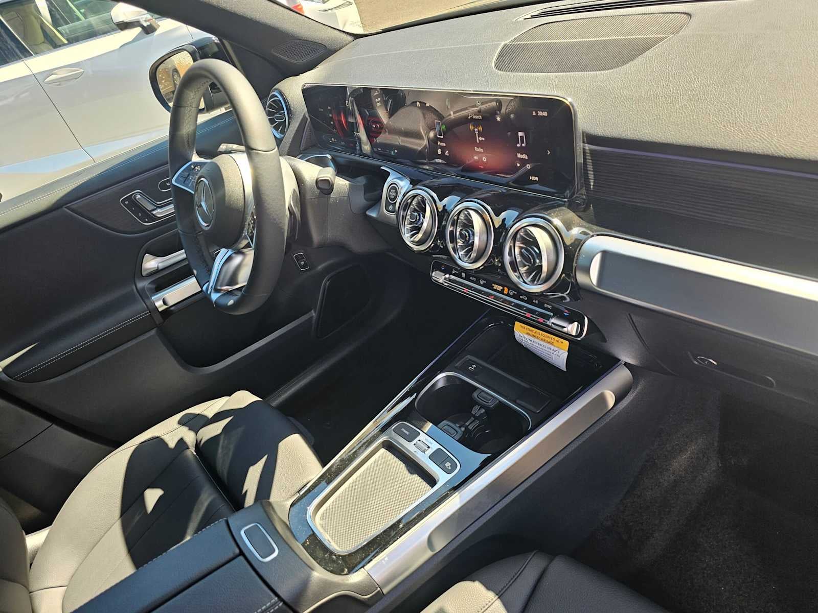 2026 Mercedes-Benz GLB 250 SUV