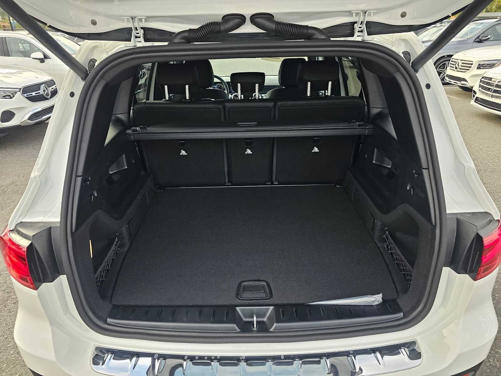 2026 Mercedes-Benz GLB 250 SUV
