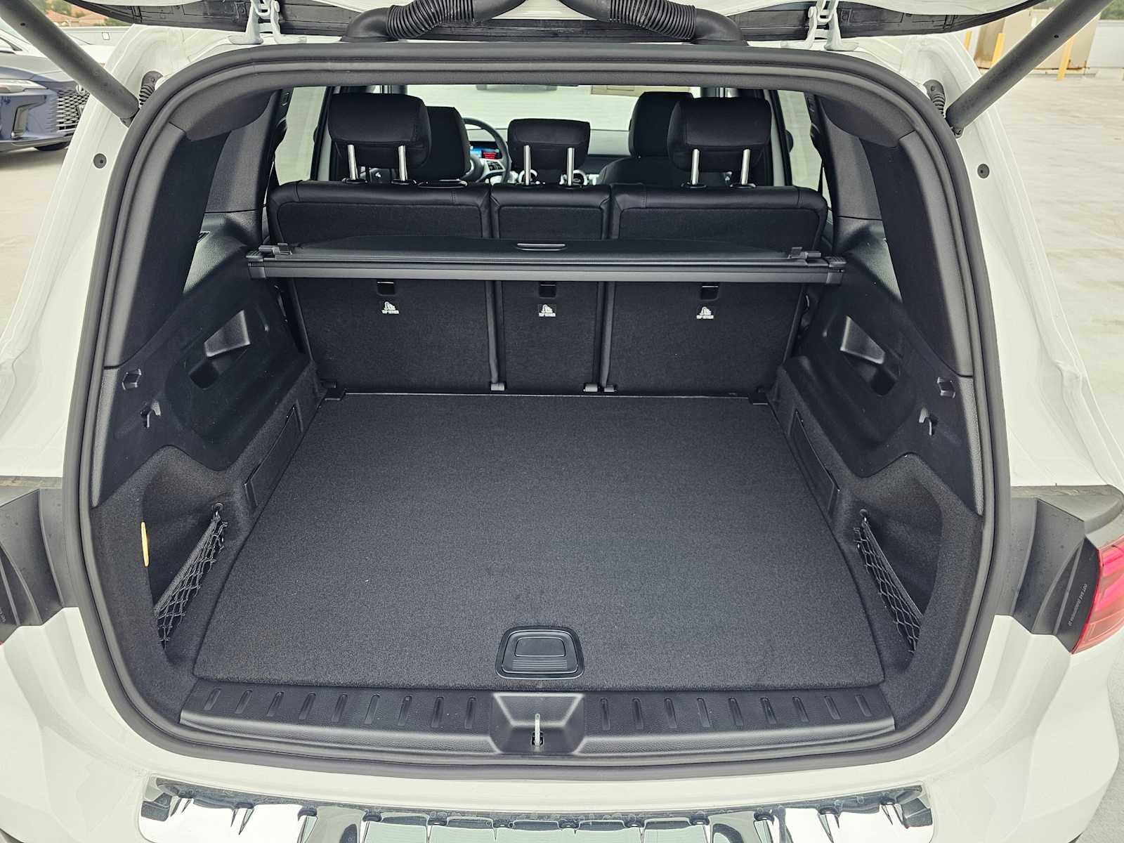 2026 Mercedes-Benz GLB 250 SUV