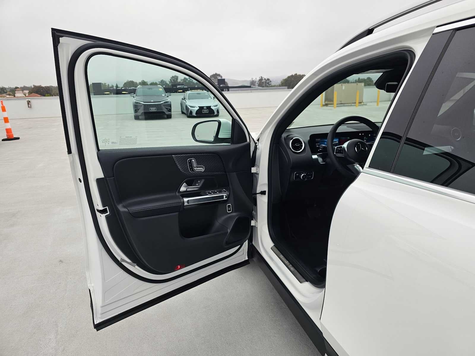 2026 Mercedes-Benz GLB 250 SUV