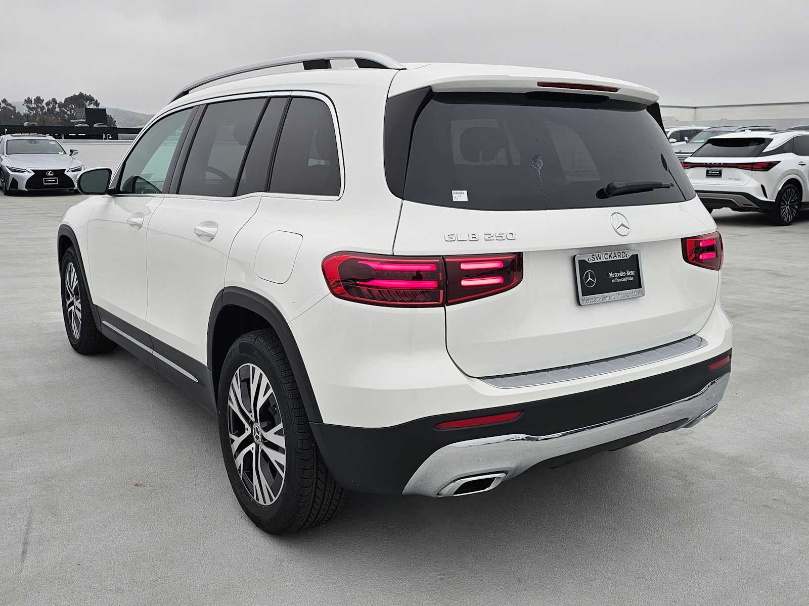 2026 Mercedes-Benz GLB 250 SUV