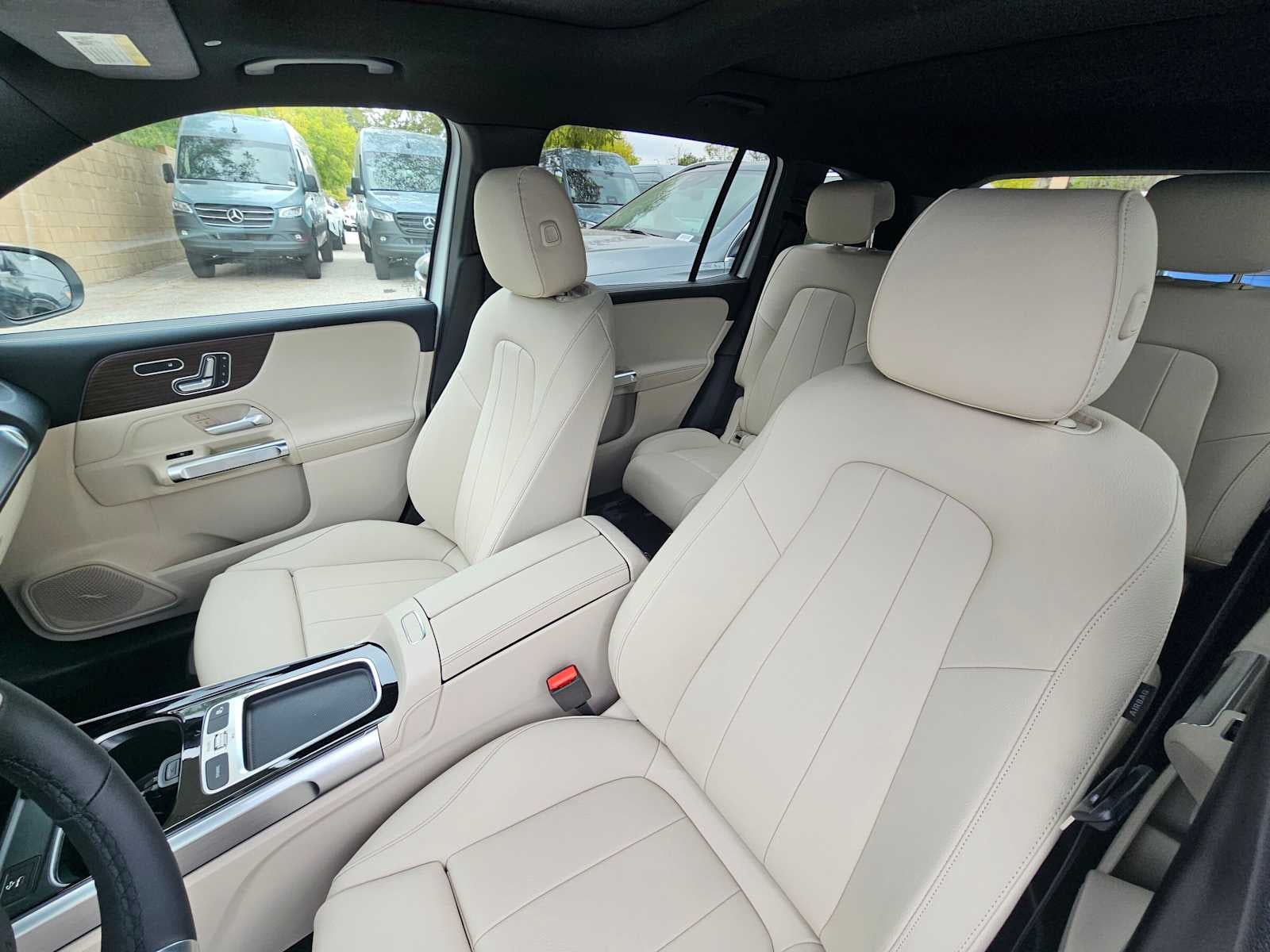 2026 Mercedes-Benz GLB 250 SUV