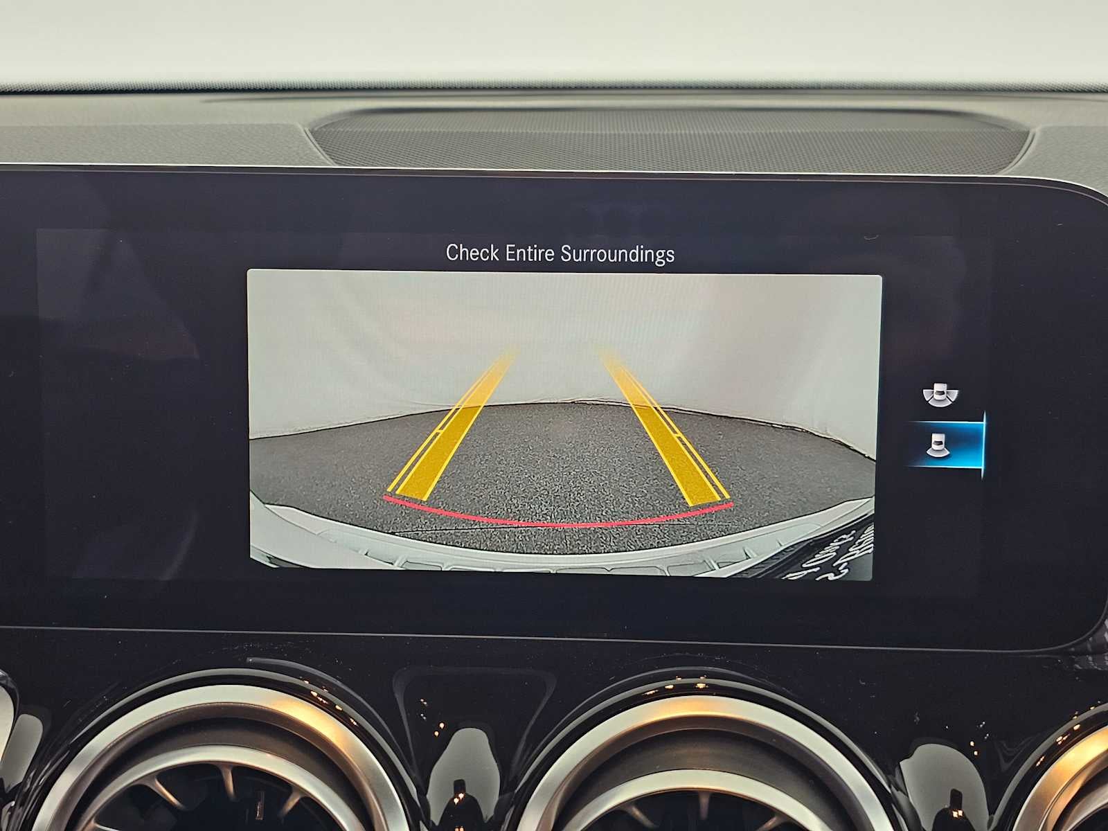 2022 Mercedes-Benz GLB 250 GLB 250