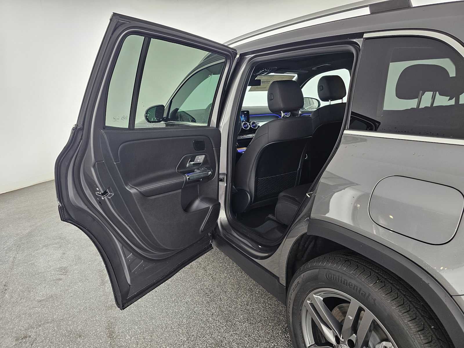 2026 Mercedes-Benz GLB 250 SUV