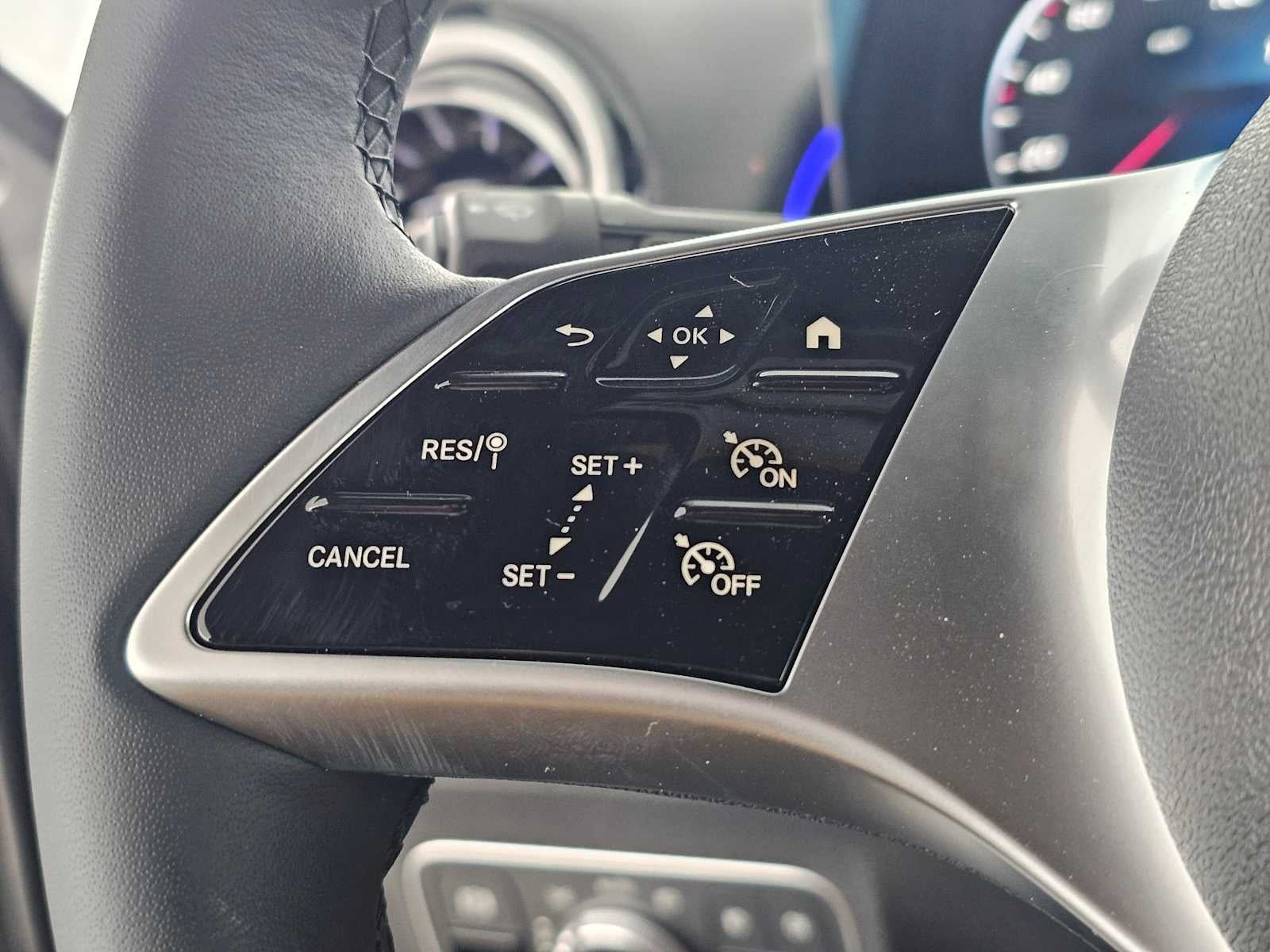 2026 Mercedes-Benz GLB 250 SUV