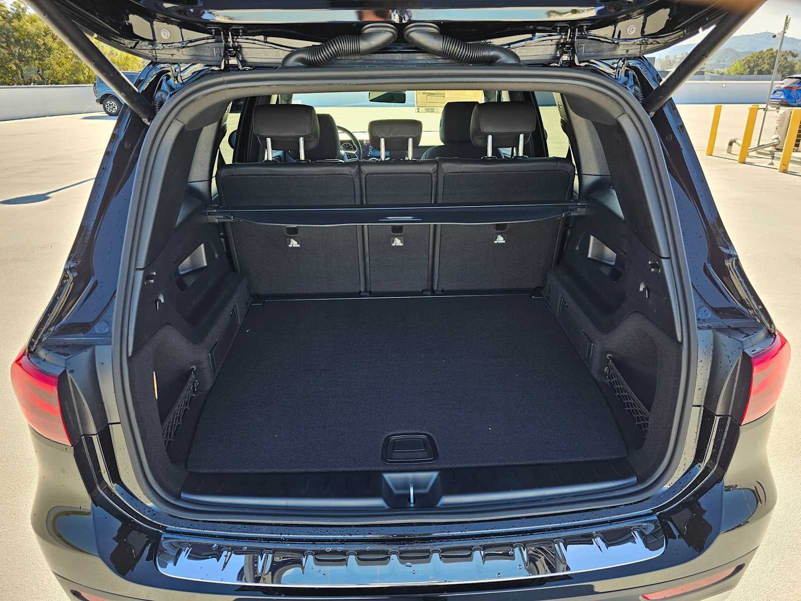 2026 Mercedes-Benz GLB 250 SUV