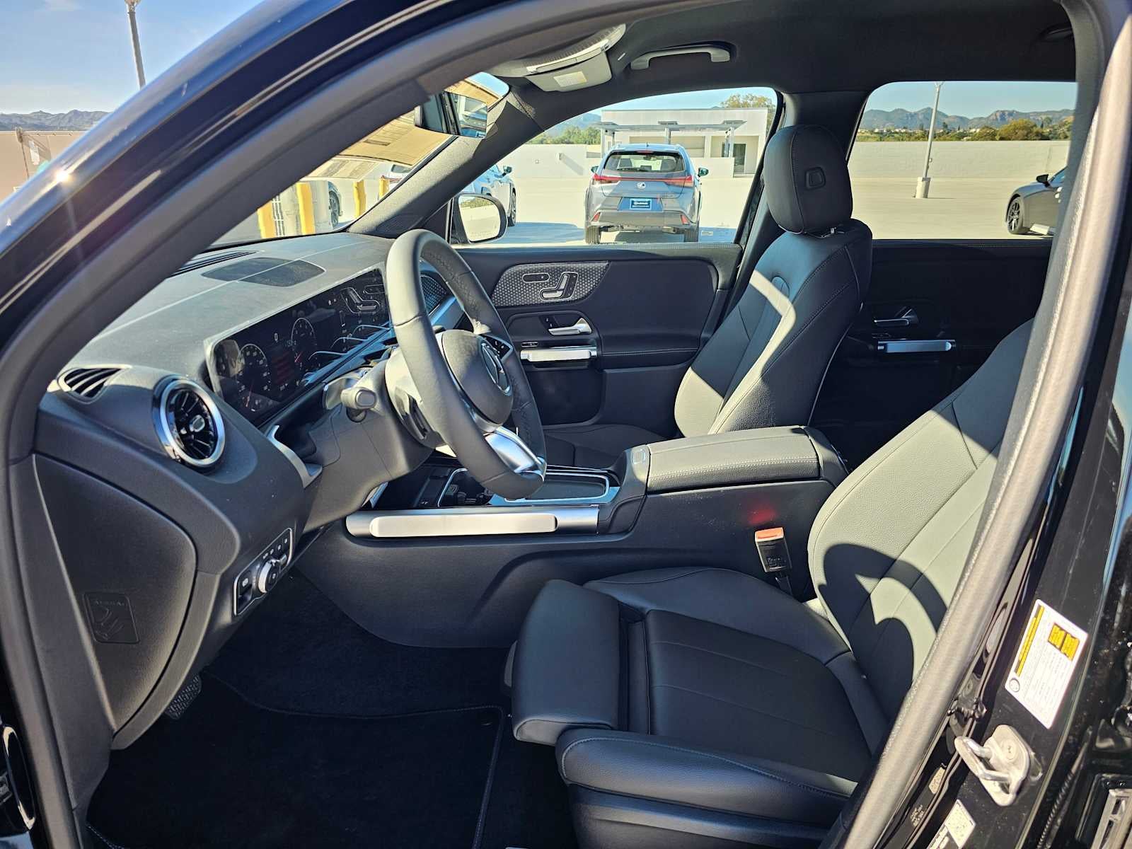 2026 Mercedes-Benz GLB 250 SUV