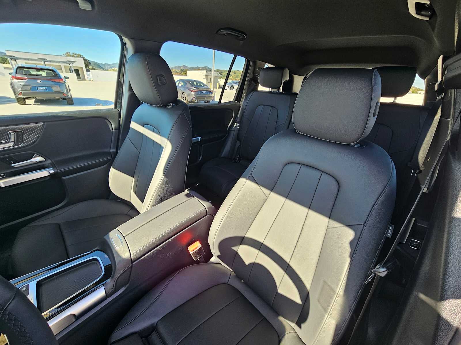 2026 Mercedes-Benz GLB 250 SUV