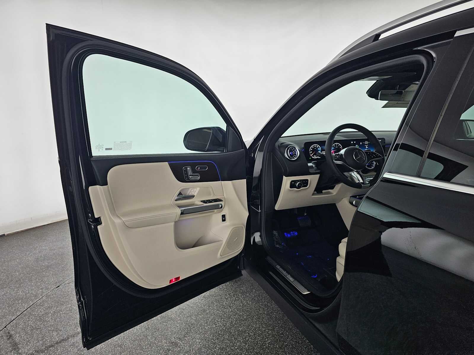 2026 Mercedes-Benz GLB 250 SUV