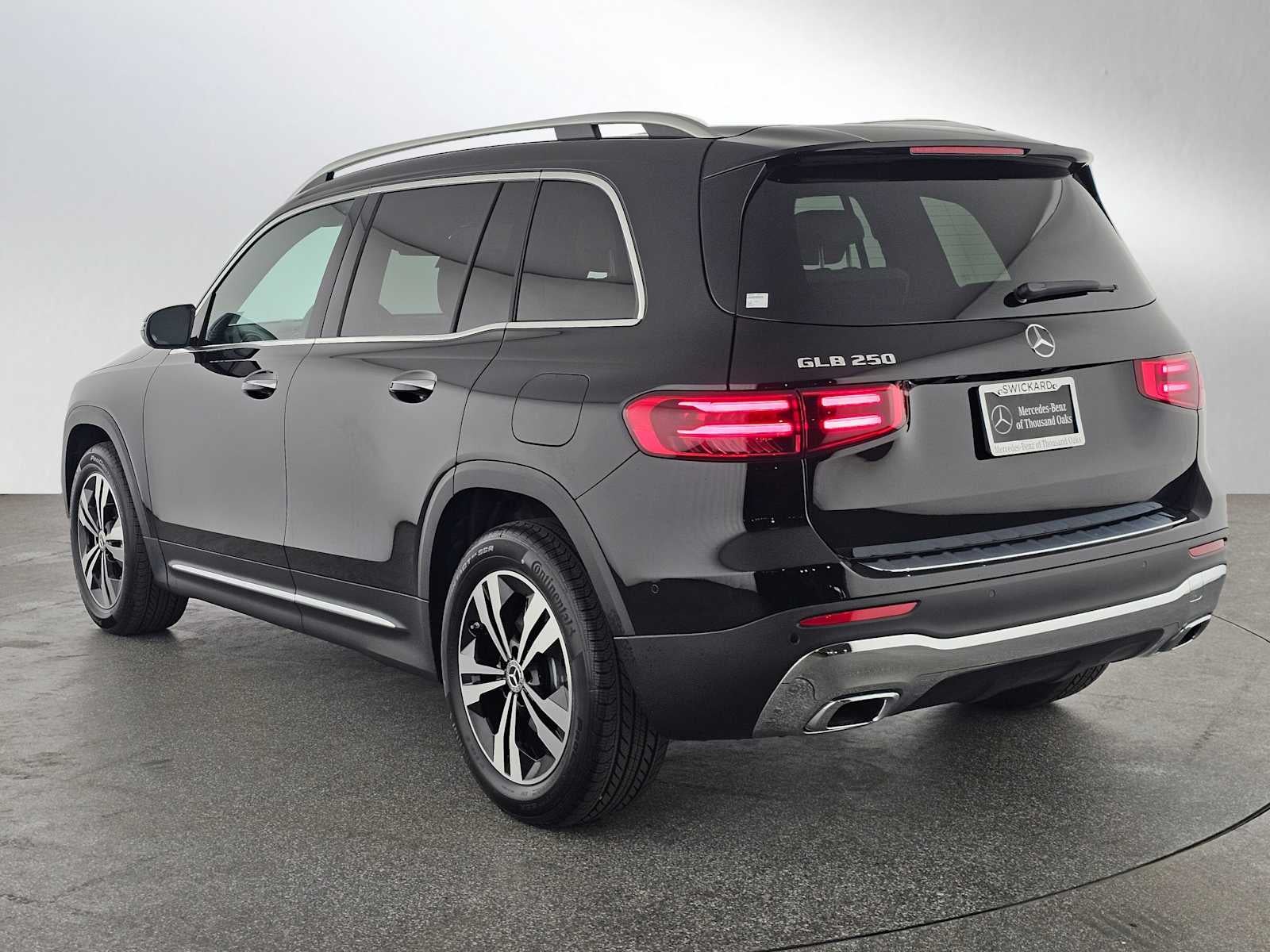 2026 Mercedes-Benz GLB 250 SUV