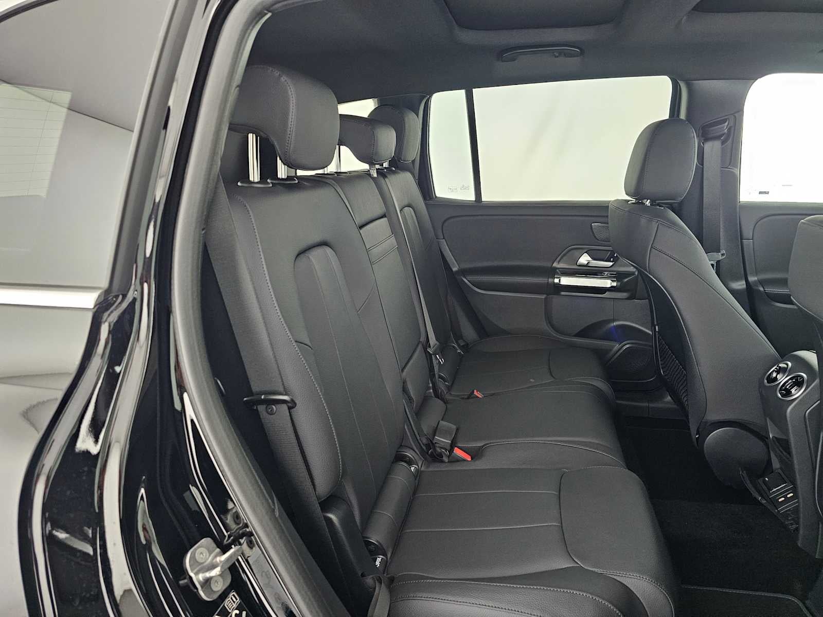 2026 Mercedes-Benz GLB 250 SUV