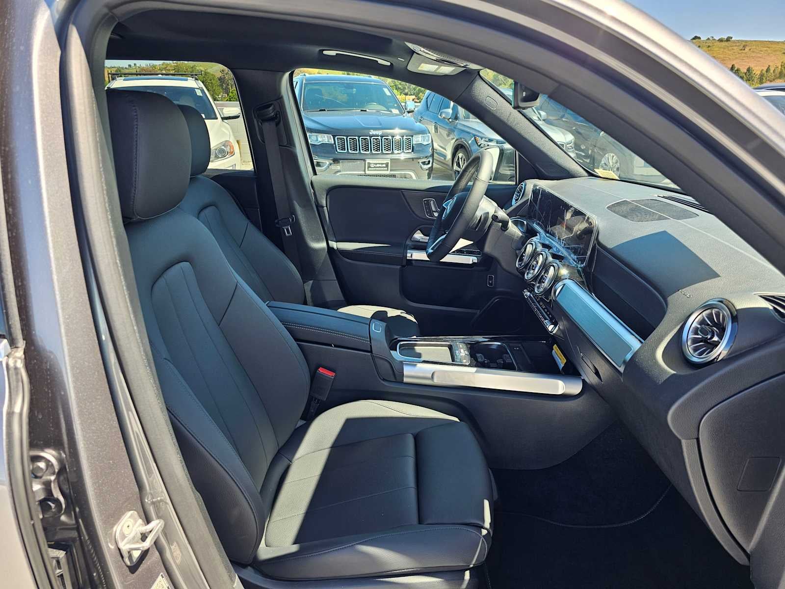 2026 Mercedes-Benz GLB 250 SUV