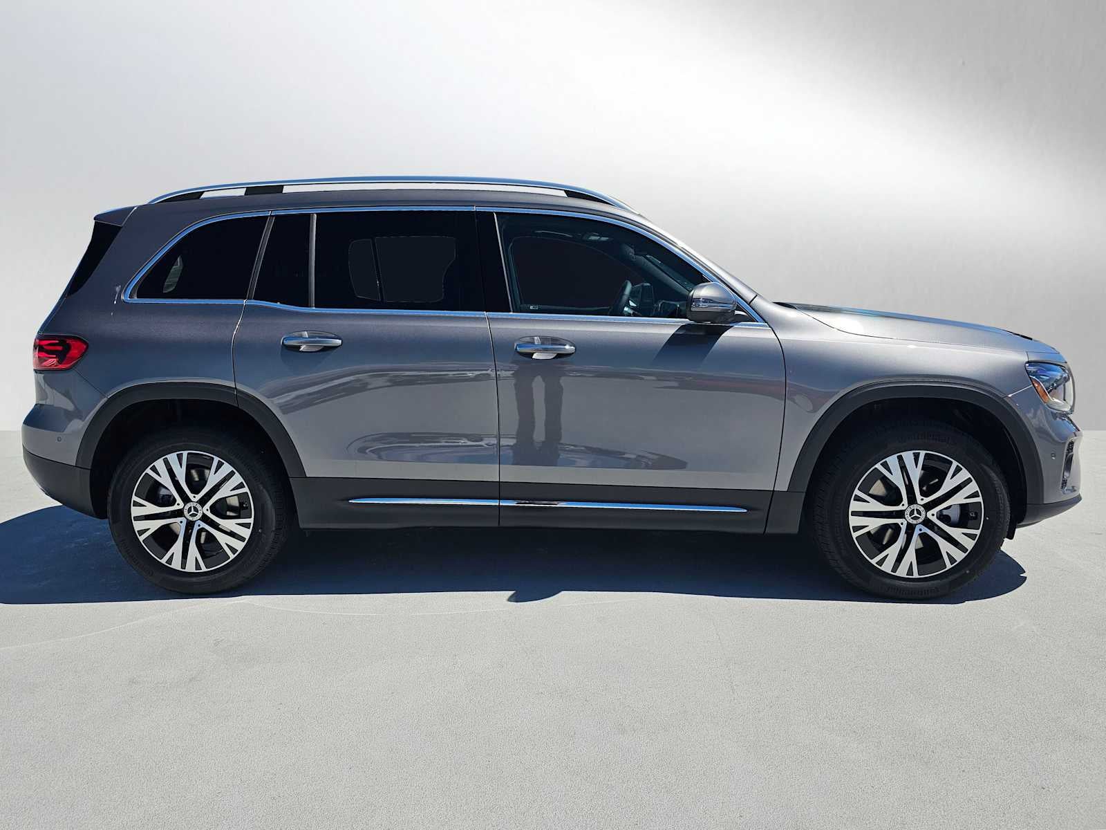 2026 Mercedes-Benz GLB 250 SUV