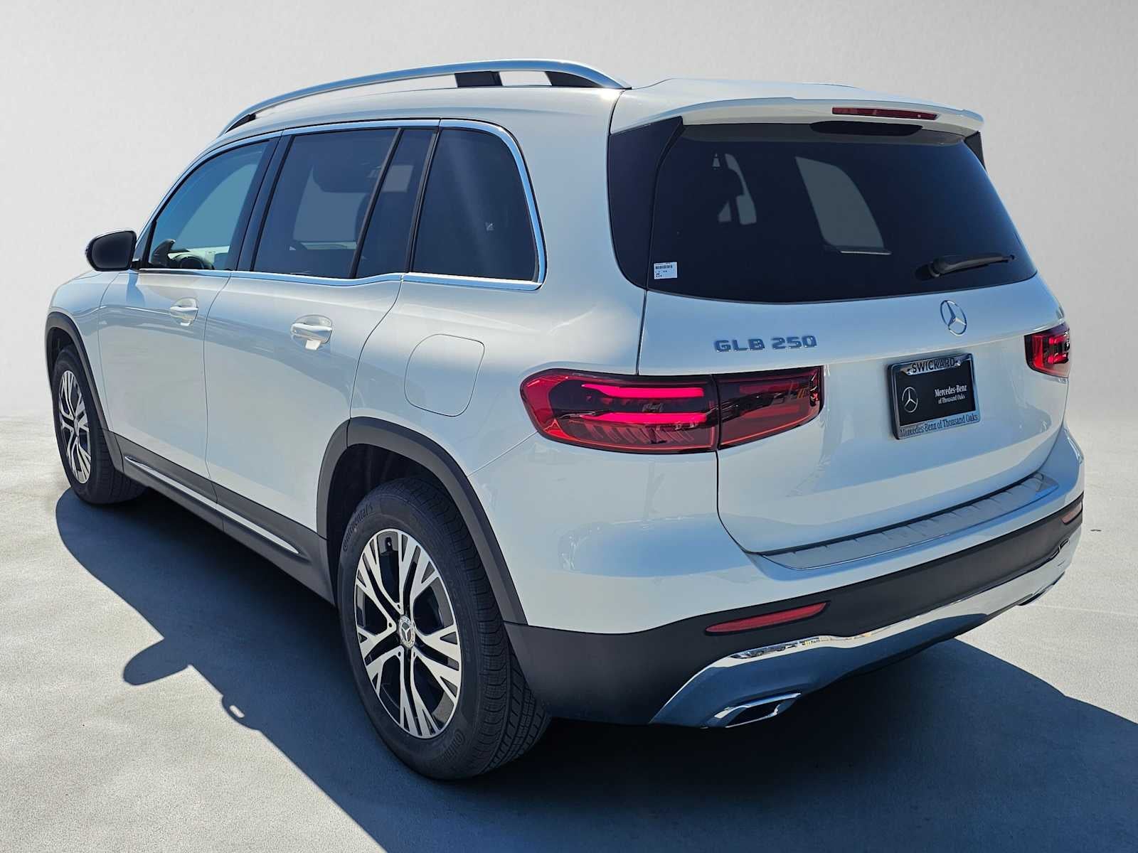 2026 Mercedes-Benz GLB 250 SUV