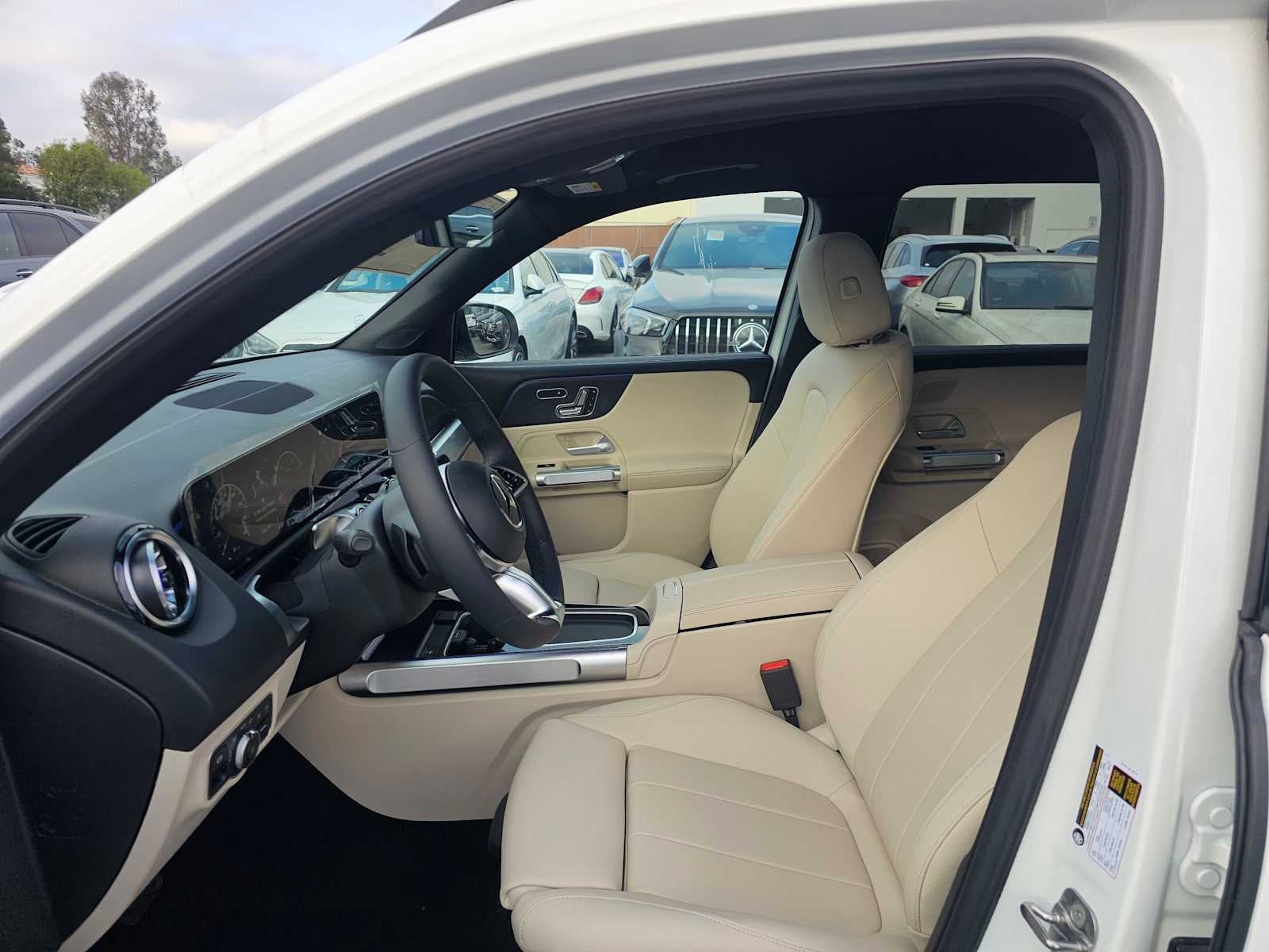 2026 Mercedes-Benz GLB 250 SUV