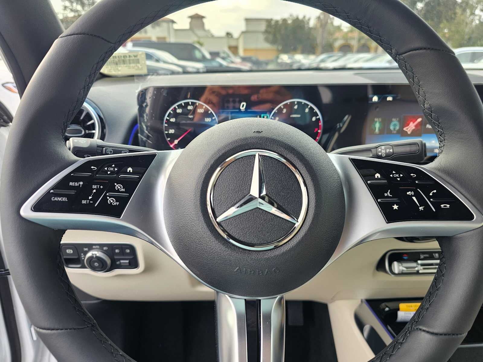 2026 Mercedes-Benz GLB 250 SUV