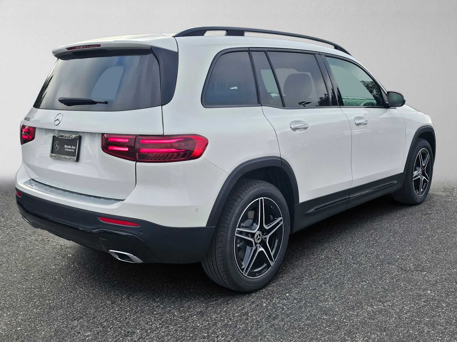 2026 Mercedes-Benz GLB 250 SUV
