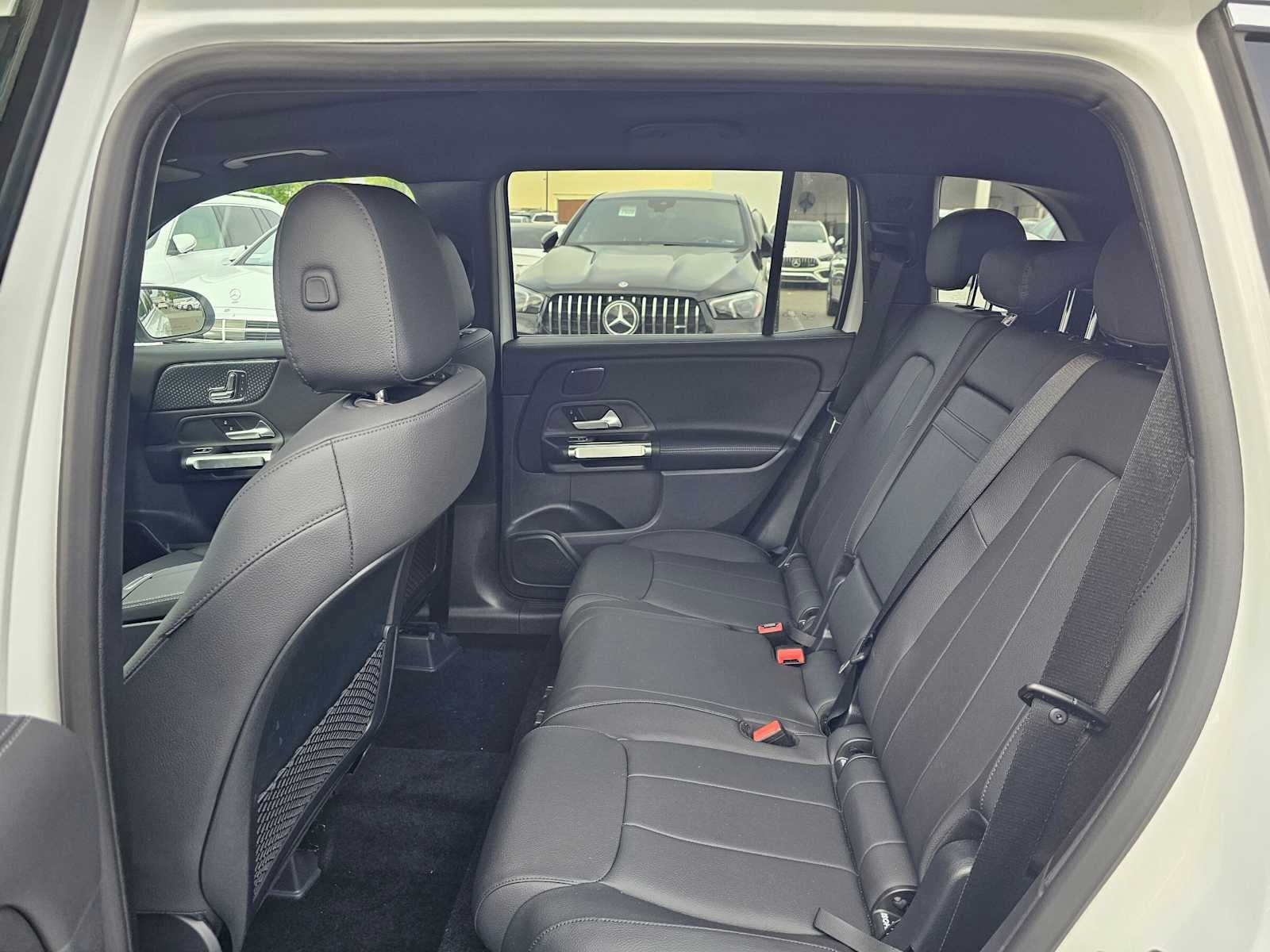 2026 Mercedes-Benz GLB 250 SUV