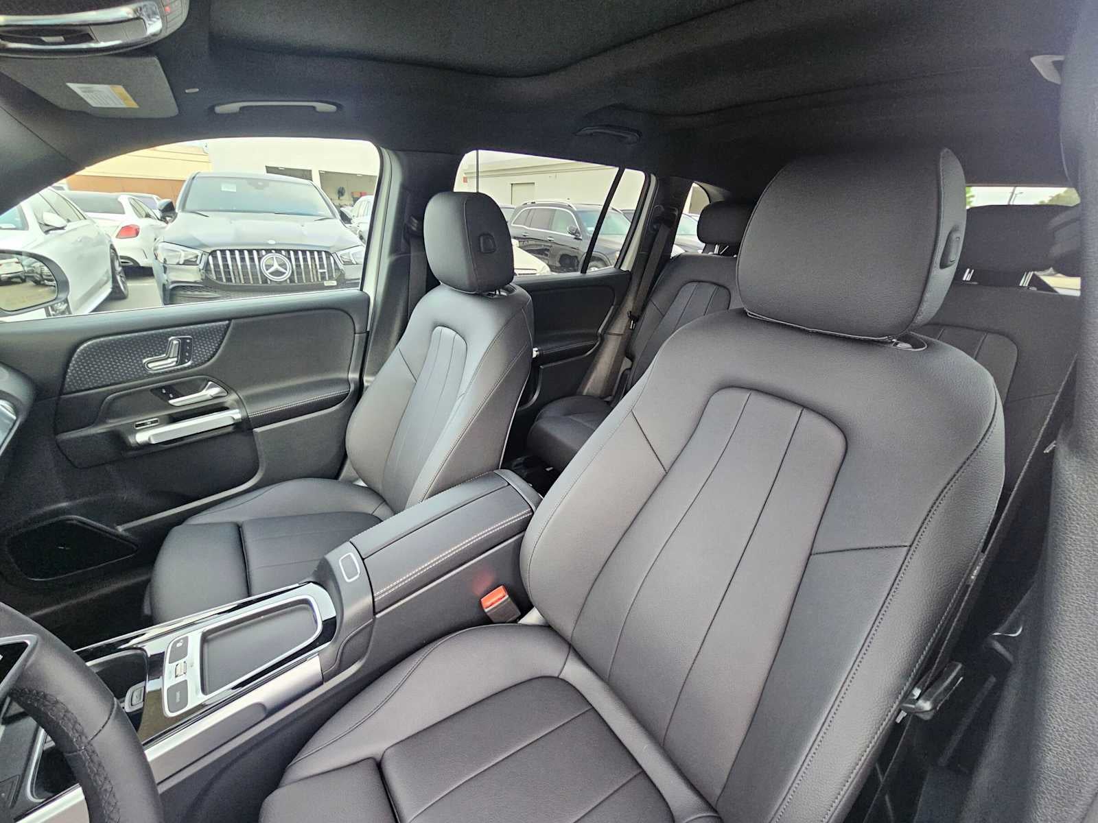 2026 Mercedes-Benz GLB 250 SUV