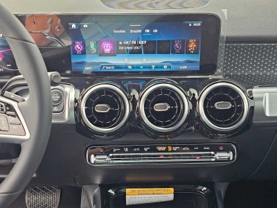 2026 Mercedes-Benz GLB 250 SUV