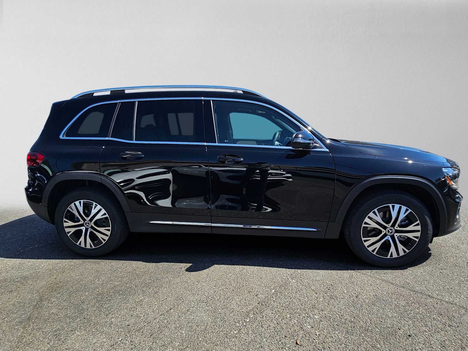 2026 Mercedes-Benz GLB 250 SUV