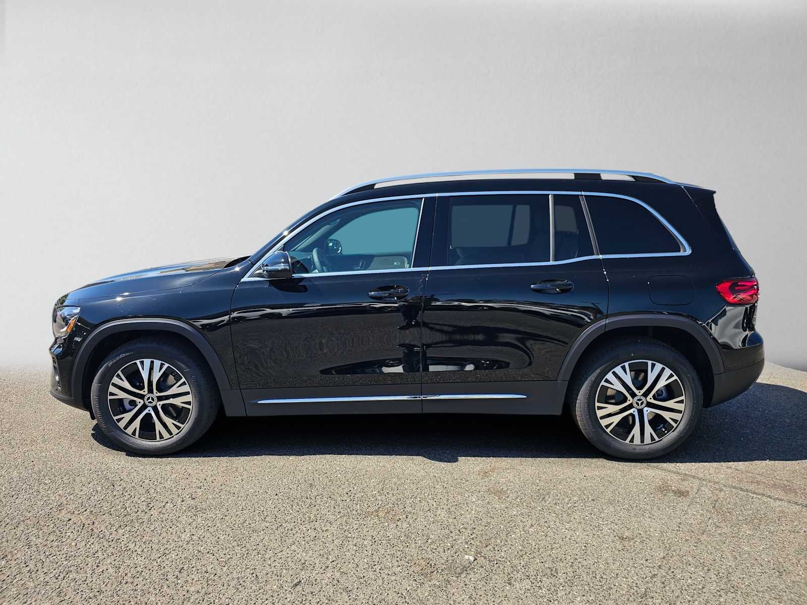 2026 Mercedes-Benz GLB 250 SUV