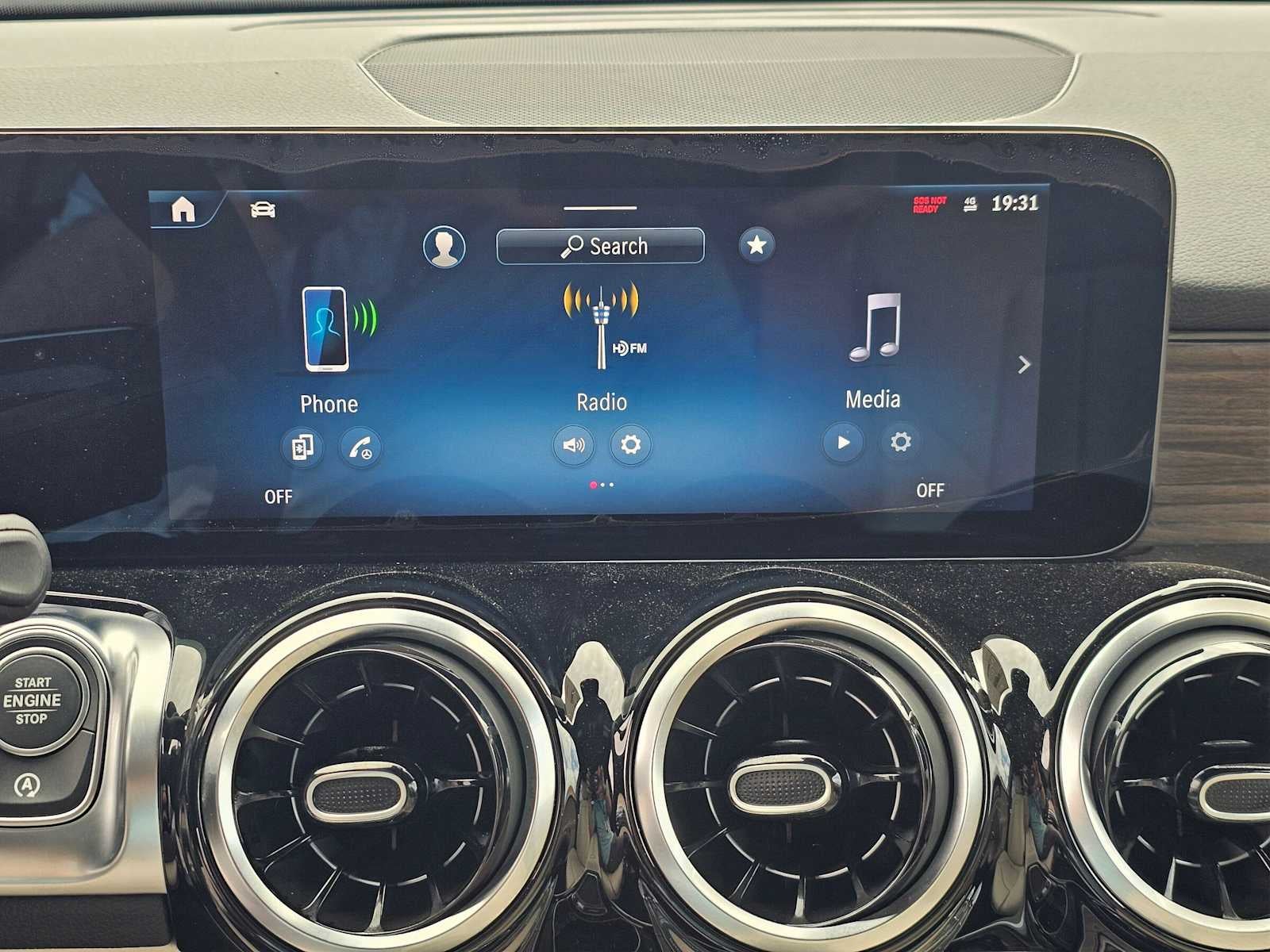 2026 Mercedes-Benz GLB 250 SUV