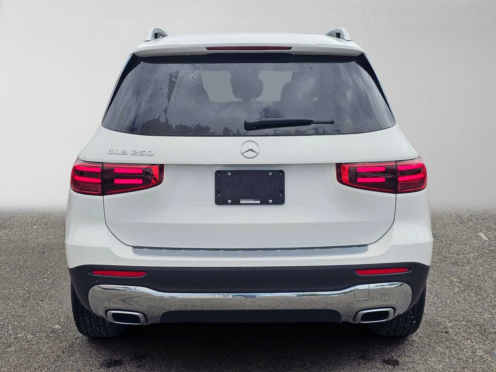 2026 Mercedes-Benz GLB 250 SUV