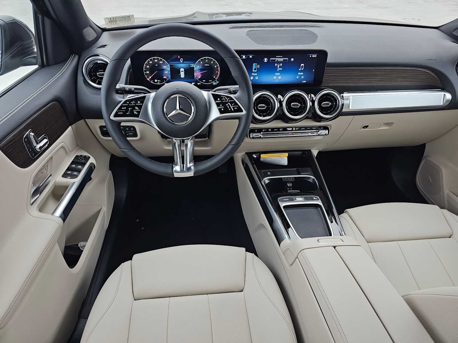 2026 Mercedes-Benz GLB 250 SUV