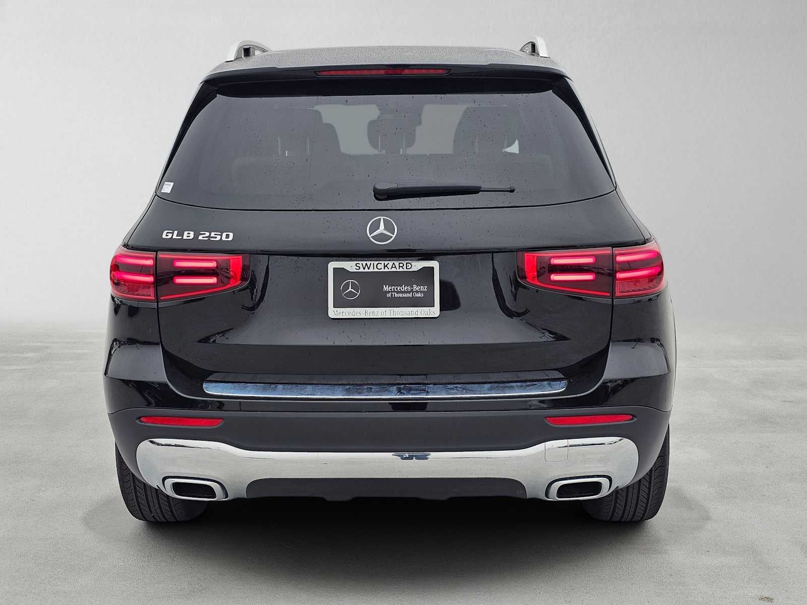 2026 Mercedes-Benz GLB 250 SUV
