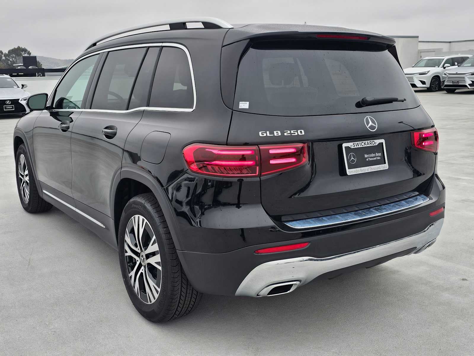 2026 Mercedes-Benz GLB 250 SUV
