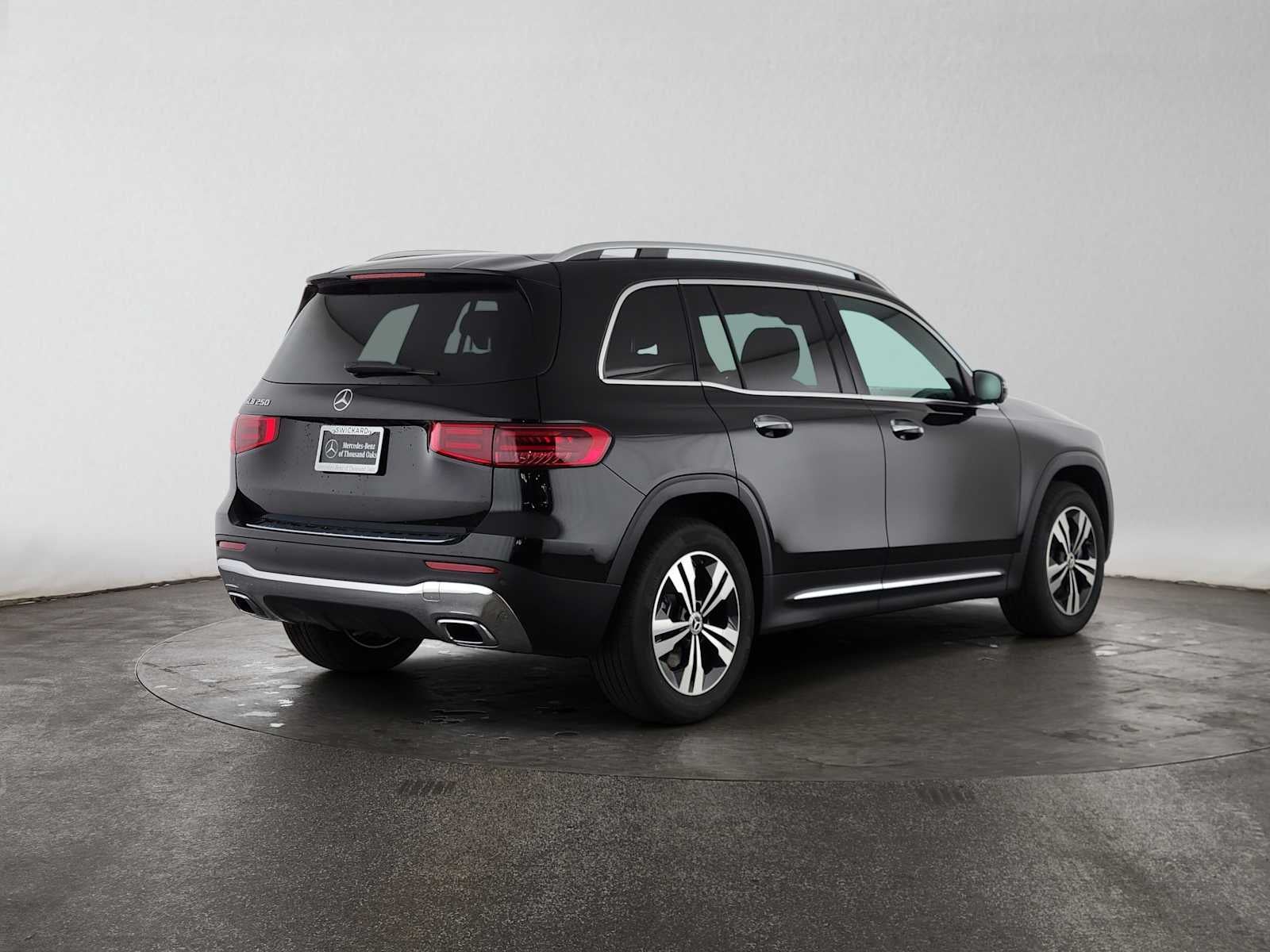 2026 Mercedes-Benz GLB 250 SUV