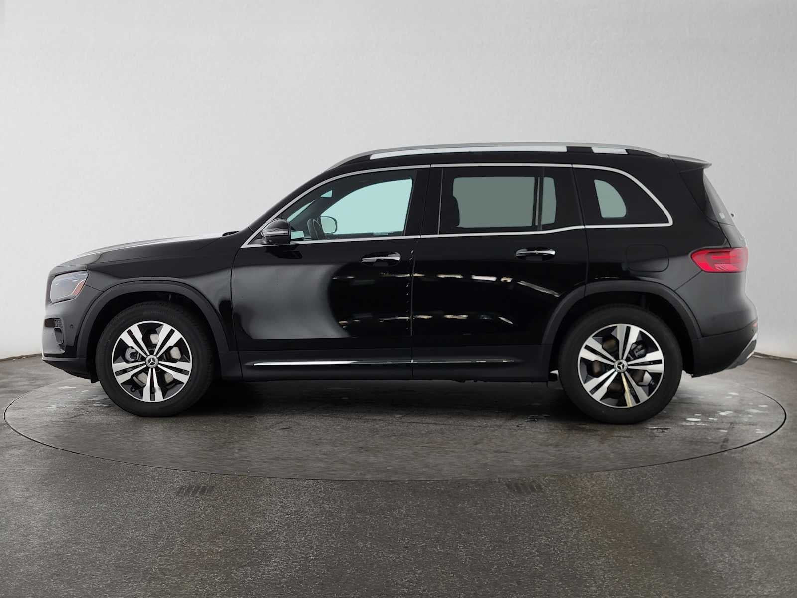 2026 Mercedes-Benz GLB 250 SUV